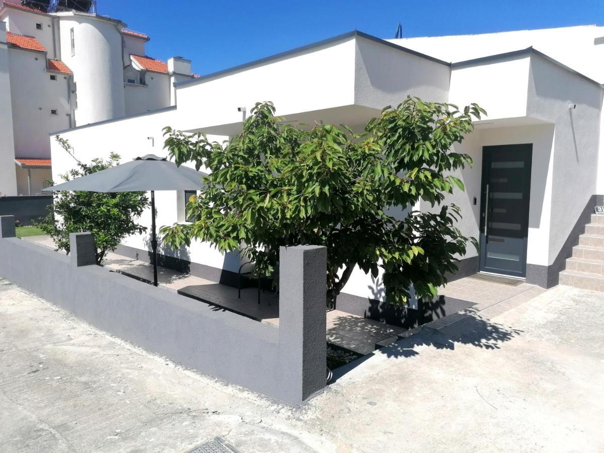Apartments Ivano Split Exterior photo