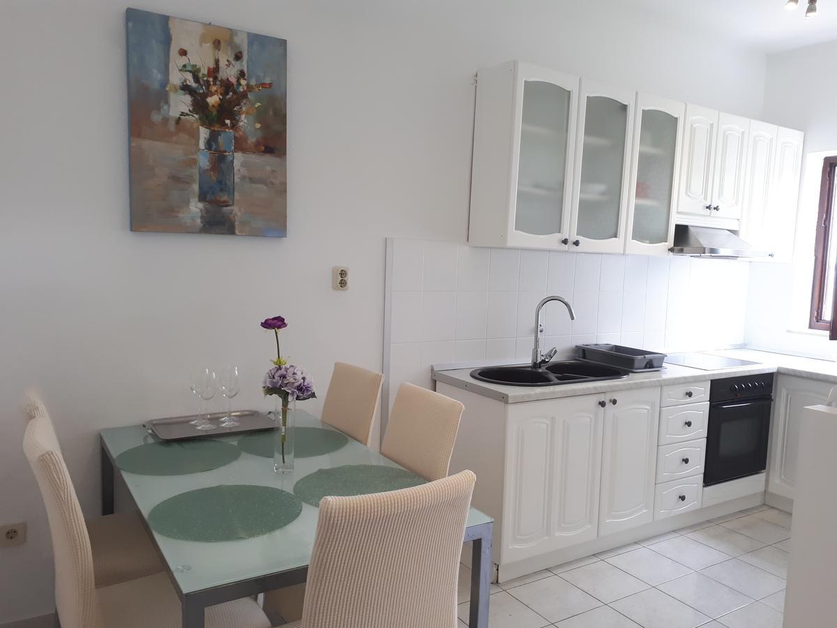 Apartments Ivano Split Exterior photo